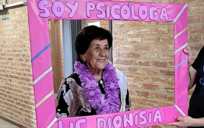 Una genia: Tiene 87 años y se recibió de psicóloga