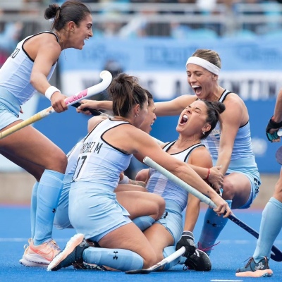 Las Leonas van por la medalla de oro