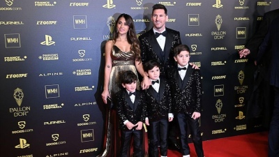 El tierno video de Mateo Messi deseandole suerte a Leo antes de la premiación del Balón de Oro