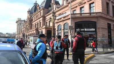 Más amenazas de bomba: desalojan Constitución y cancelan servicios en las líneas Roca, Sarmiento y Urquiza