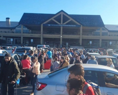 Evacuaron el aeropuerto de Bariloche por amenaza de bomba