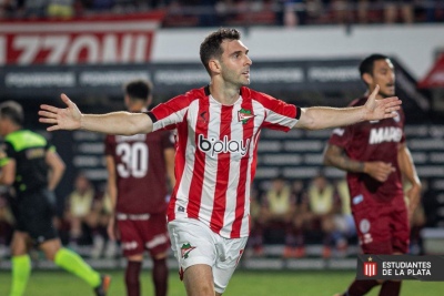 Mauro Boselli anunció su retiro del fútbol profesional