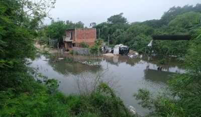 Corrientes: aumentó a 600 los evacuados por la creciente de los ríos Paraná y Uruguay