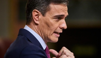 España: Militares retirados piden la destitución de Pedro Sánchez