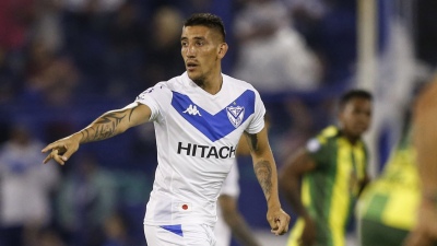 Vélez: Centurión fue citado a la pretemporada después de estar seis meses parado en Barracas