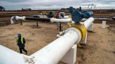 Empezó a transportar gas el gasoducto Mercedes-Cardales