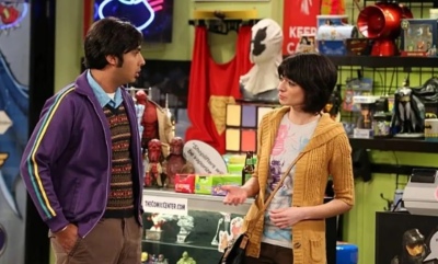 Kate Micucci, actriz de “The Big Bang Theory”, anunció que tiene cáncer de pulmón