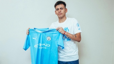 Oficial: Manchester City anunció la compra del 'Diablito' Echeverri, la joya argentina de River