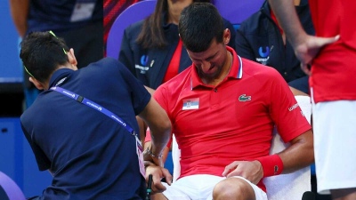 Djokovic, lesionado a días de que arranque el Australian Open: "Cuanto mas juego, más me duele..."