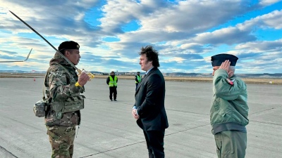 Javier Milei visita las bases en la Antártida