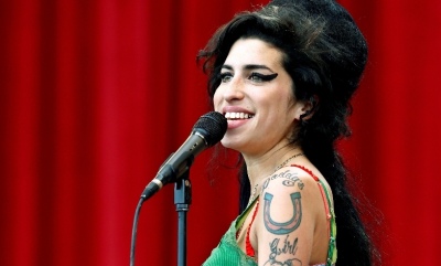 El impactante trailer de "Back to Black", la película biográfica sobre Amy Winehouse