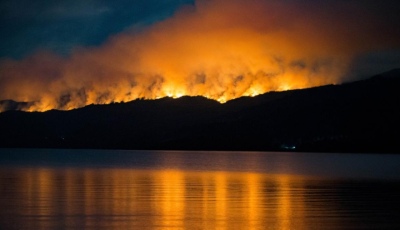 Incendios en Chubut: El fuego está descontrolado y el viento empeora la situación