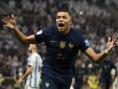 En España aseguran que Mbappé ya firmó su contrato con el Real Madrid