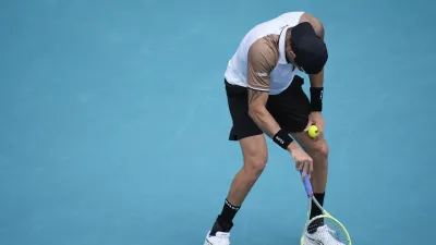 Berrettini, ex N°6 del mundo, se descompensó en pleno partido contra Murray: el video