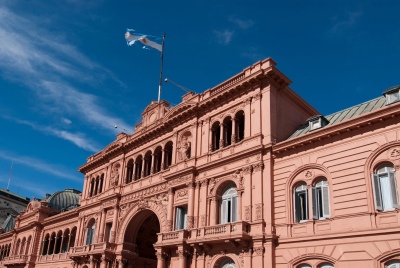 El Gobierno nacional convocó a todos los gobernadores a reunirse este viernes en Casa Rosada