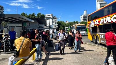 Amenaza de bomba en Rosario: tuvieron que evacuar la terminal de ómnibus