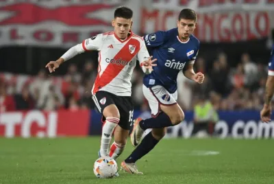 River Plate enfrenta a Nacional en un duelo clave por la Copa Libertadores