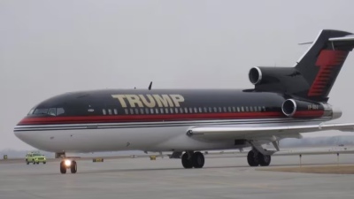 Choque sin heridos: el avión de Trump tuvo un incidente aéreo