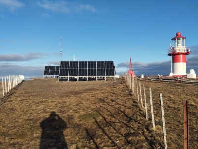 Conflicto con Chile: Argentina va a remover los paneles solares instalados por error en territorio chileno