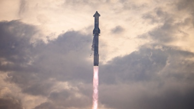 SpaceX realiza con éxito la cuarta prueba de vuelo del Starship