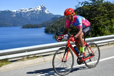 Ciclista muere en el KDT: polémica por la falta de asistencia médica