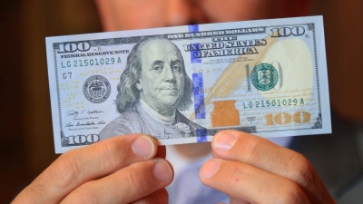 Tremendo: el dólar cerró la semana rompiendo otro récord
