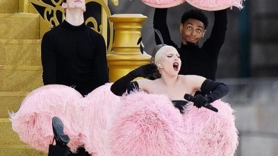 Lady Gaga brilló en la apertura de los JJ.OO. de París 2024