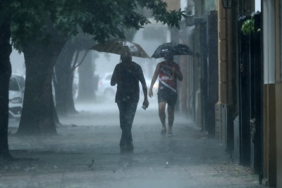 Tormentas y vientos fuertes en nueve provincias: alerta del SMN