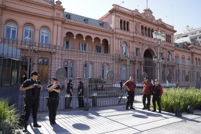 Preparativos en la Casa Rosada por la Marcha de Gremios y Piqueteros en San Cayetano