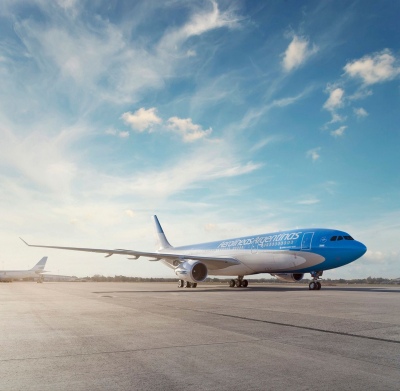 Vuelos nocturnos de Aerolíneas Argentinas para competir con low cost