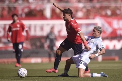 Independiente y Racing empataron 1-1 en un clásico muy peleado