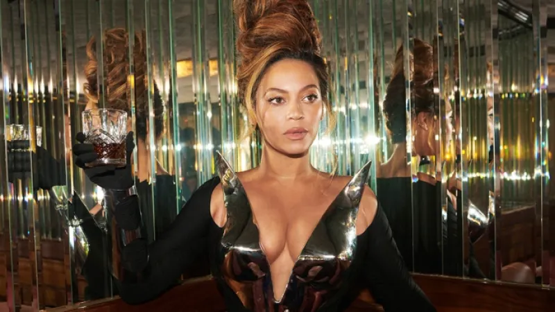 Beyoncé tuvo que cambiar la letra de su canción. 