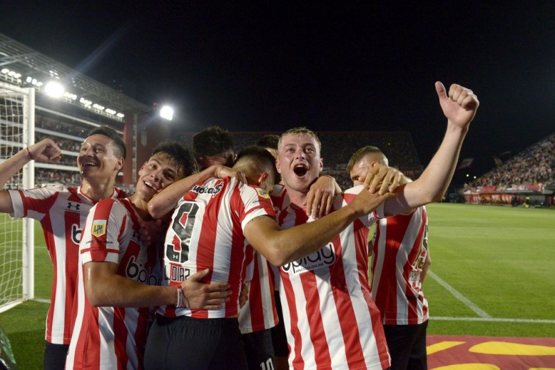 Estudiantes va por la clasificación a semifinales de Copa Libertadores