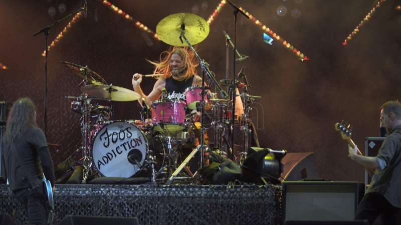 Foo Fighters convocó grandes invitados en Wembley para recordar a Taylor Hawkins