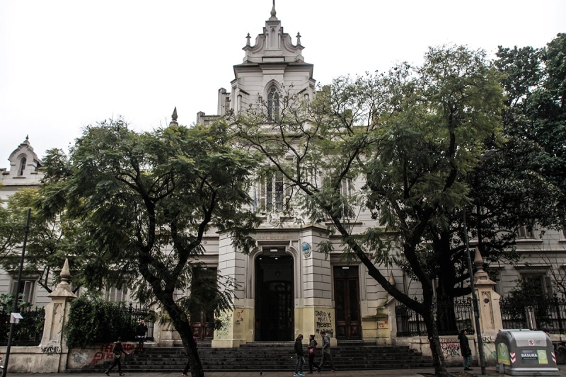 Robos en el edificio del Normal 1 y el Liceo, CABA