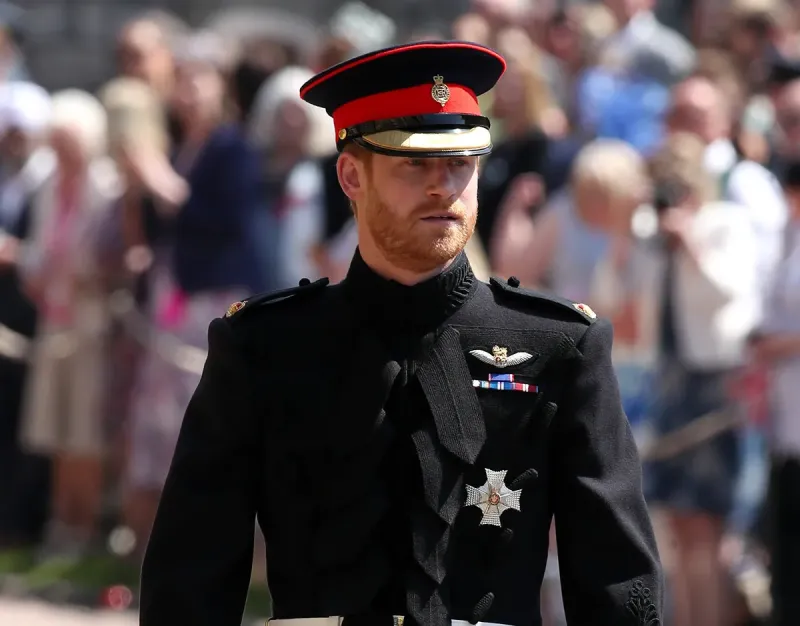 Harry podrá vestir el uniforme militar en el funeral de Isabel II