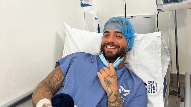 Maluma pasó por el quirófano