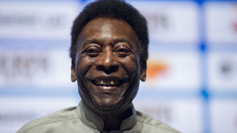 Pelé tuvo que vender su auto para pagar su tratamiento