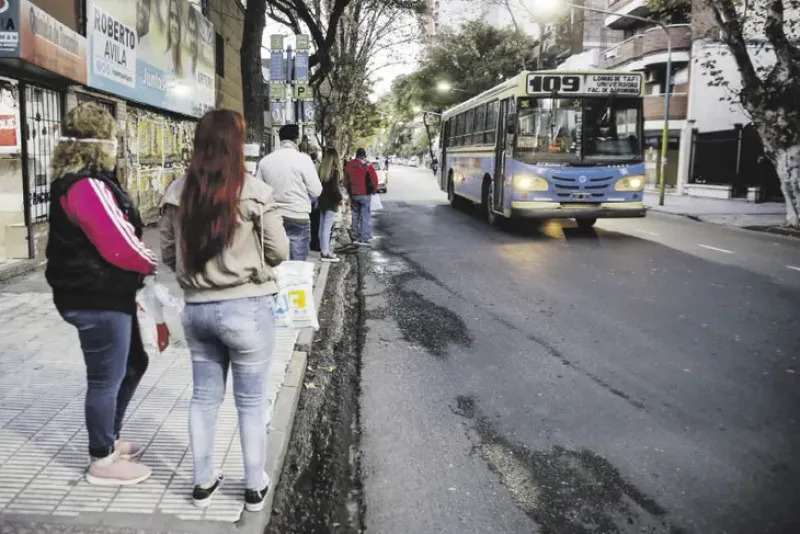 Se levantó el paro de colectivos