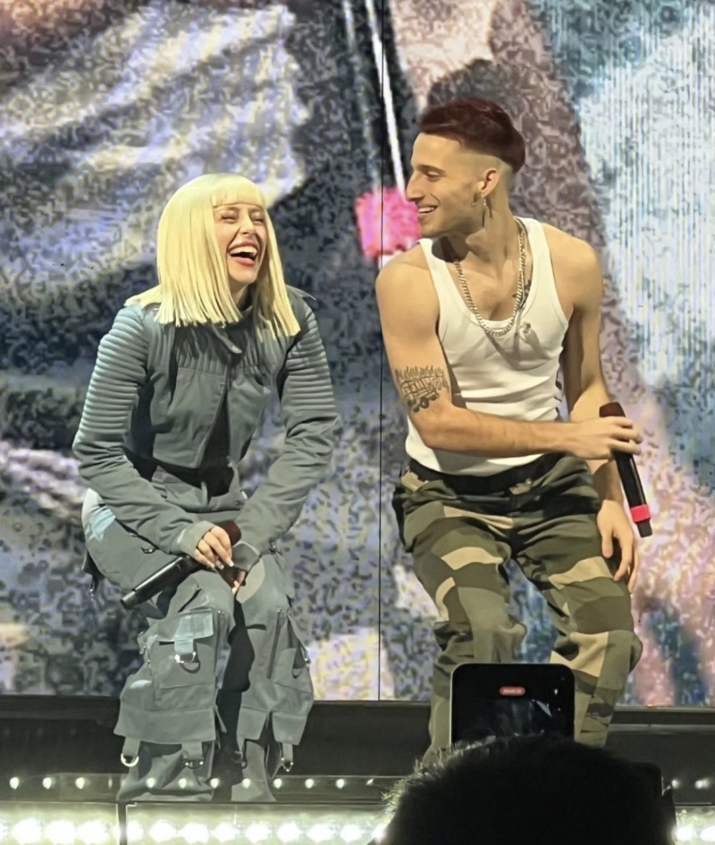 Wos, Trueno y No Te Va Gustar la acompañaron en un tremendo show ante 15.000 personas