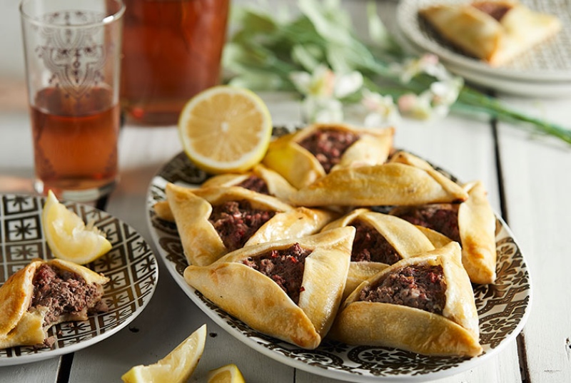 Un bar sacó las empanadas árabes de su menú tras la derrota de la Scaloneta