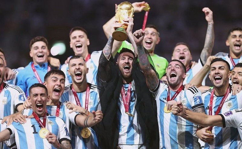 Se agotó la preventa de la camiseta con las 3 estrellas de la Selección Argentina