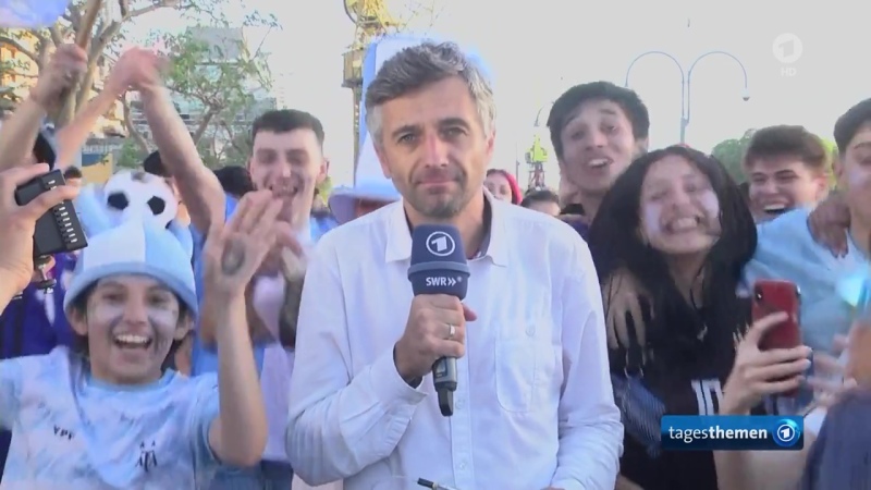 Periodista alemán en los festejos del Obelisco: parte 2