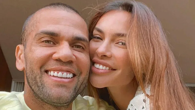 El mensaje de la esposa de Dani Alves tras la denuncia por agresión sexual: ”Juntos”