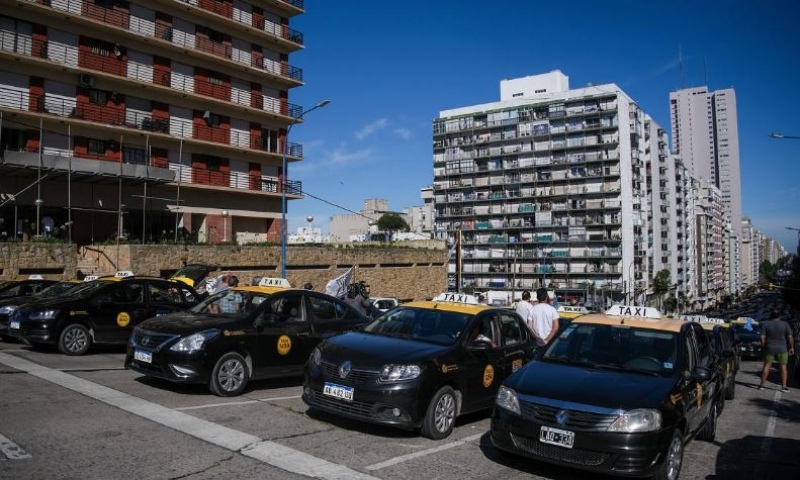 Paro de taxistas y remiseros en Mar del Plata