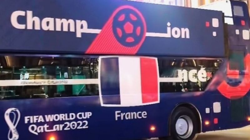 Se filtró la imagen del descapotable de Francia campeón del Mundial Qatar 2022