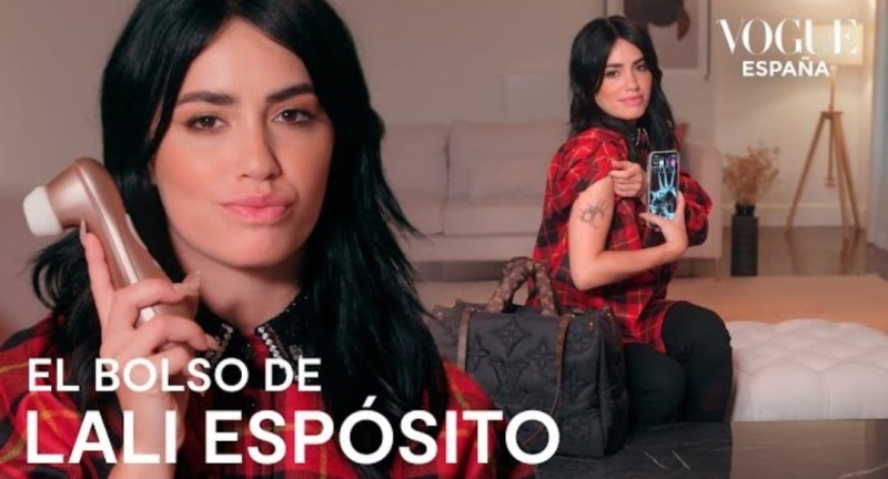 Lali Espósito reveló que siempre lleva un juguete sexual en la cartera