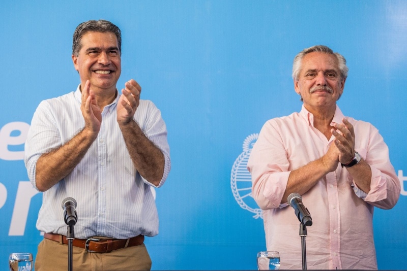 Alberto Fernández inaugura una escuela en Chaco