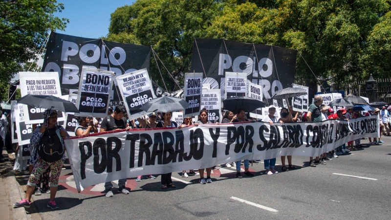 Otro día de caos en el centro porteño: cortan la 9 de Julio