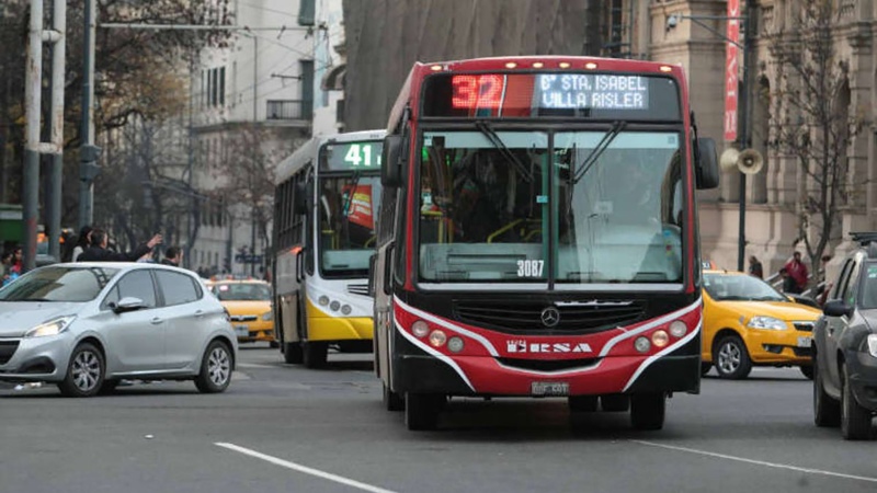 Paro de colectivos: 80 líneas sin servicio